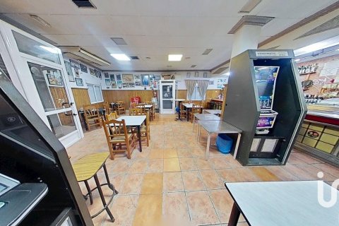 Hus till salu i Elche, Alicante, Spanien 4 sovrum, 420 kvm. Nr. 152917 - foto 20