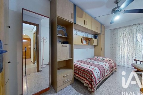 Apartament w Santa Pola, Alicante, Hiszpania 3 sypialnie, 91 mkw. nr 152916 – zdjęcie 16