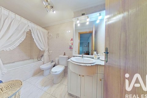 Apartament w Santa Pola, Alicante, Hiszpania 3 sypialnie, 91 mkw. nr 152916 – zdjęcie 29