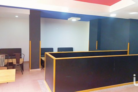 Lokal usługowy w El Campello, Alicante, Hiszpania 2 sypialnie, 167 mkw. nr 152919 – zdjęcie 21