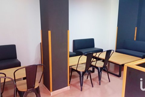 Lokal usługowy w El Campello, Alicante, Hiszpania 2 sypialnie, 167 mkw. nr 152919 – zdjęcie 22