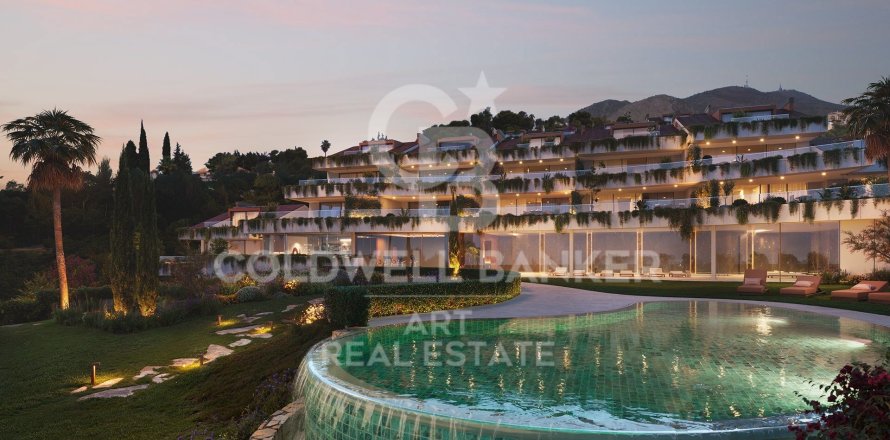 Apartment à Benalmadena, Malaga, Espagne 3 chambres, 206 m2 No. 158554