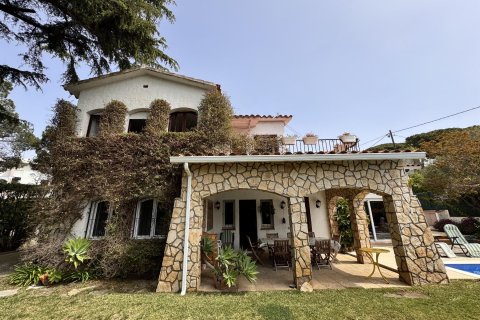 House for sale in S'Agaro, Girona, Spain 5 bedrooms, 254 sq.m. No. 164665 - photo 9