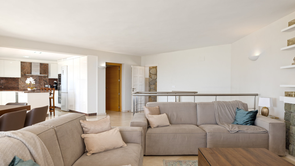 Villa in Cadiz, Spain 6 bedrooms, 320.45 sq.m. No. 164662