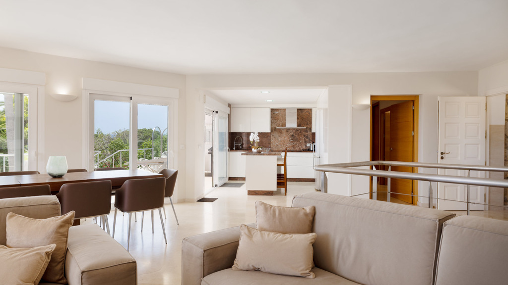 Villa in Cadiz, Spain 6 bedrooms, 320.45 sq.m. No. 164662