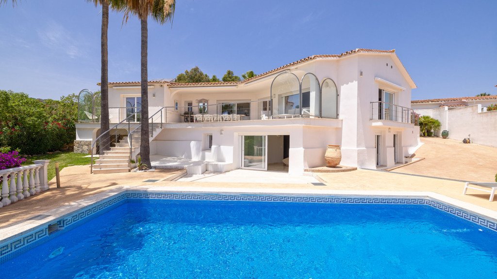 Villa in Cadiz, Spain 6 bedrooms, 320.45 sq.m. No. 164662
