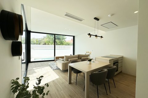 Villa for sale in Torre de la Horadada, Alicante, Spain 3 bedrooms, 160 sq.m. No. 164664 - photo 5