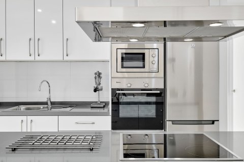 Apartment à vendre à Alicante, Espagne, 2 chambres, 88 m2 No. 155917 - photo 21