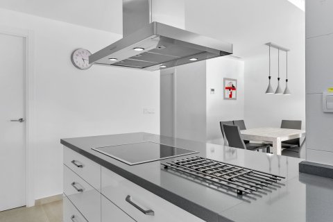 Apartment à vendre à Alicante, Espagne, 2 chambres, 88 m2 No. 155917 - photo 24