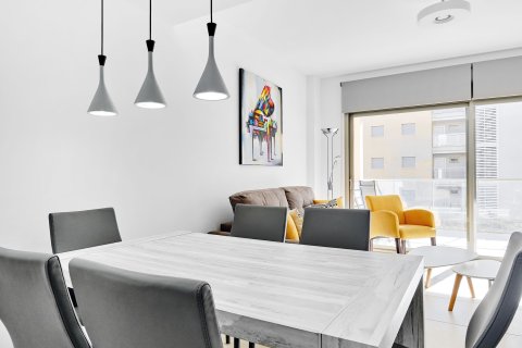 Apartment à vendre à Alicante, Espagne, 2 chambres, 88 m2 No. 155917 - photo 17