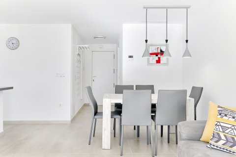 Apartment à vendre à Alicante, Espagne, 2 chambres, 88 m2 No. 155917 - photo 16