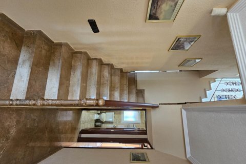 Willa w Torrevieja, Alicante, Hiszpania 3 sypialnie, 267 mkw. nr 155918 – zdjęcie 14