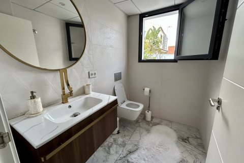 Willa w Los Balcones, Alicante, Hiszpania 3 sypialnie, 241 mkw. nr 155916 – zdjęcie 26