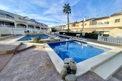 Bungalo pārdošanā Benijofar, Alicante, Spānijā 3 istabas, 141 m2 Nr. 155920 - attēls 1
