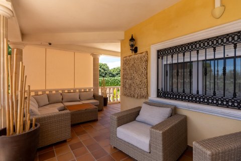 Villa till salu i San Vicente del Raspeig, Alicante, Spanien 5 sovrum, 450 kvm. Nr. 135641 - foto 30