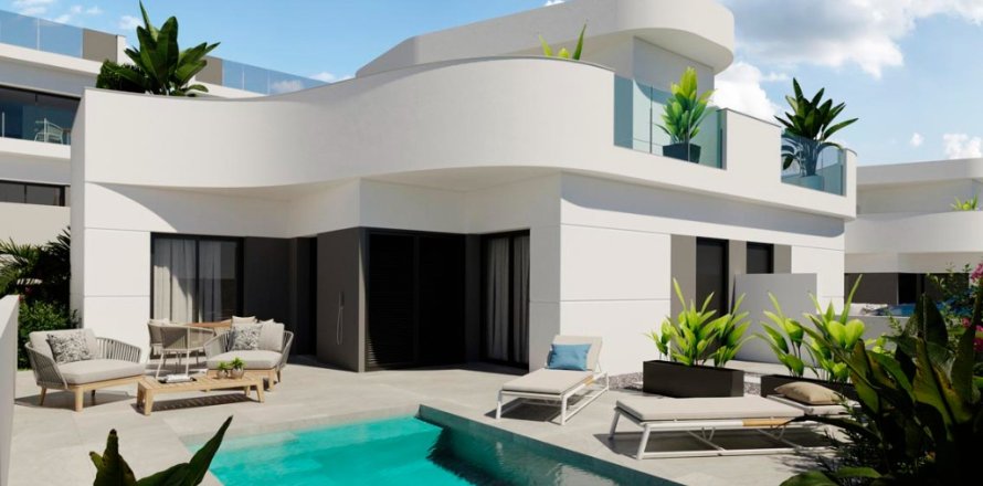 Villa i Torrevieja, Alicante, Spanien 3 sovrum, 326 kvm. Nr. 144920