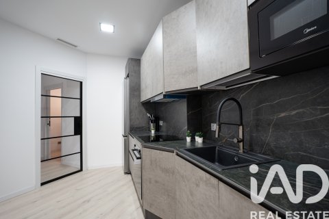 Appartamento in vendita a Badalona, Barcelona, Spagna 2 camere da letto, 80 mq. N° 172446 - foto 11