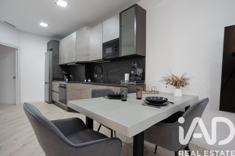 Appartamento in vendita a Badalona, Barcelona, Spagna 2 camere da letto, 80 mq. N° 172446 - foto 4