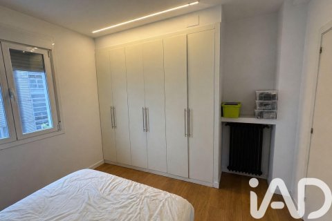 Apartment for sale in Madrid, Spain 3 bedrooms, 95 sq.m. No. 172442 - photo 3