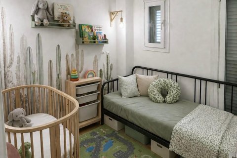 Apartment for sale in Madrid, Spain 3 bedrooms, 95 sq.m. No. 172442 - photo 8