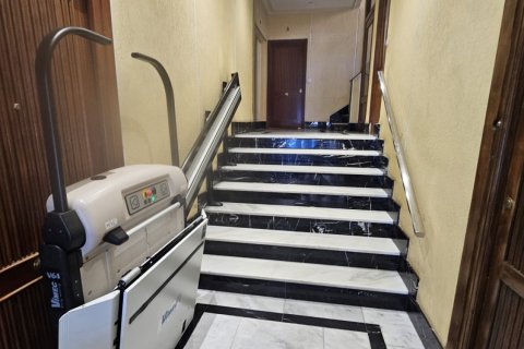 Apartment for sale in Madrid, Spain 3 bedrooms, 95 sq.m. No. 172442 - photo 11