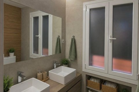 Apartment for sale in Madrid, Spain 3 bedrooms, 95 sq.m. No. 172442 - photo 9