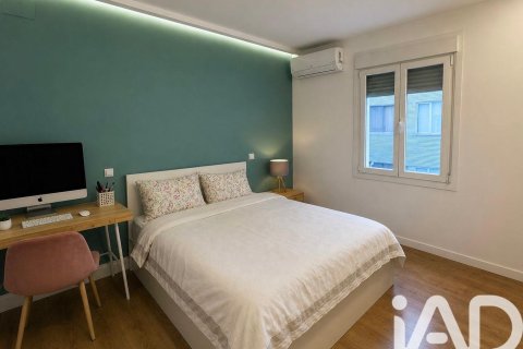 Apartment for sale in Madrid, Spain 3 bedrooms, 95 sq.m. No. 172442 - photo 2