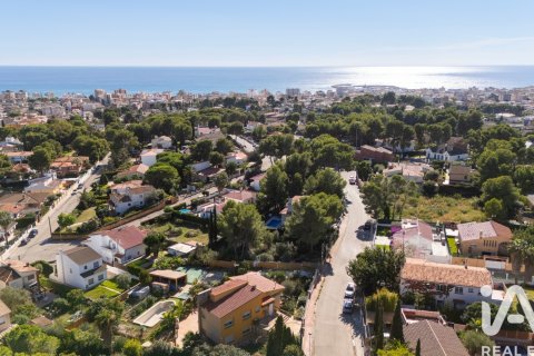 Terreno in vendita a Cunit, Tarragona, Spagna 850 mq. N° 153136 - foto 8