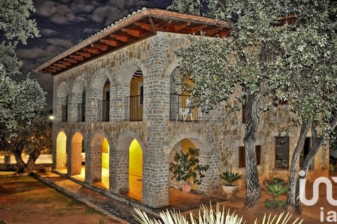 Hus till salu i Artana, Castellon, Spanien 5 sovrum, 429 kvm. Nr. 153135 - foto 8