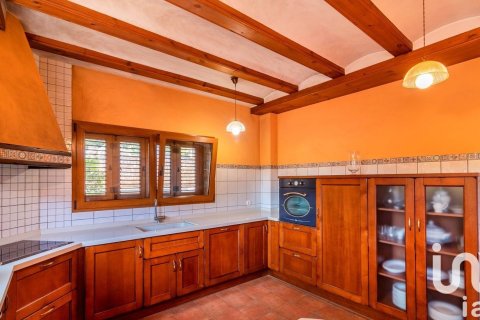 Hus till salu i Artana, Castellon, Spanien 5 sovrum, 429 kvm. Nr. 153135 - foto 28