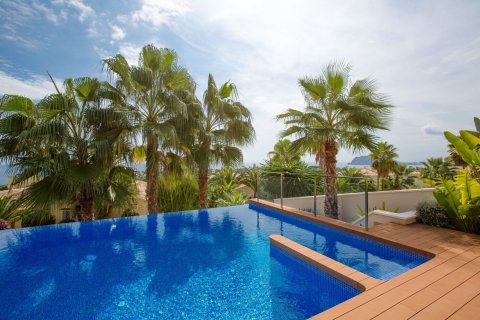 Villa for sale in Moraira, Alicante, Spain 4 bedrooms, 559 sq.m. No. 95753 - photo 5