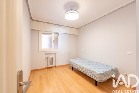 Huoneisto vuokrattavana Madrid, Espanja, 2 makuuhuonetta, 75 m2 No. 187570 - kuva 8