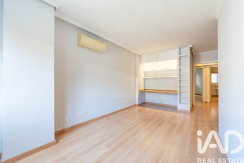 Huoneisto vuokrattavana Madrid, Espanja, 2 makuuhuonetta, 75 m2 No. 187570 - kuva 14