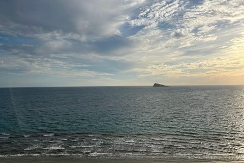 Wohnung zum Verkauf in Benidorm, Alicante, Spanien 2 Schlafzimmer, 140 m2 Nr. 165483 - Foto 2