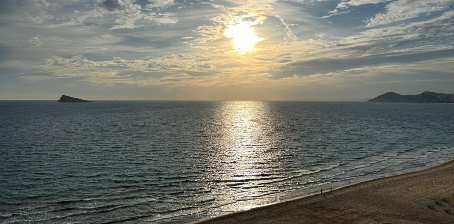 Wohnung in Benidorm, Alicante, Spanien 2 Schlafzimmer, 140 m2 Nr. 165483