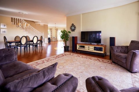 Villa zum Verkauf in Alicante, Spanien 5 Schlafzimmer, 379 m2 Nr. 189379 - Foto 8
