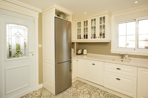 Villa zum Verkauf in Alicante, Spanien 5 Schlafzimmer, 379 m2 Nr. 189379 - Foto 17