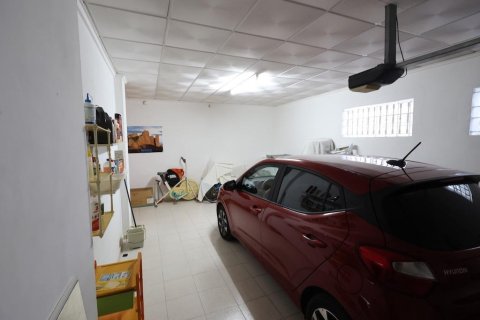 Villa for sale in Villamartin, Alicante, Spain 5 bedrooms, 308 sq.m. No. 189377 - photo 27