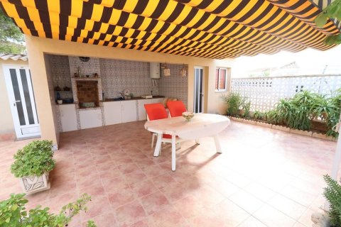 Villa for sale in Villamartin, Alicante, Spain 5 bedrooms, 308 sq.m. No. 189377 - photo 21