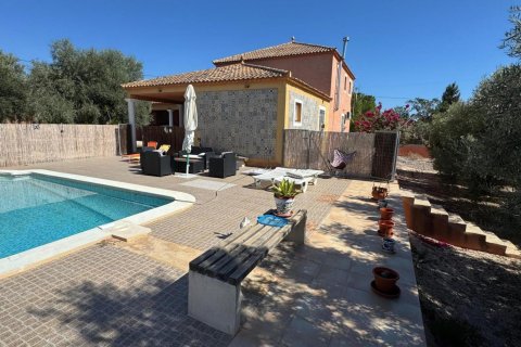 Finca à Albatera, Alicante, Espagne 6 chambres, 226 m2 No. 189381