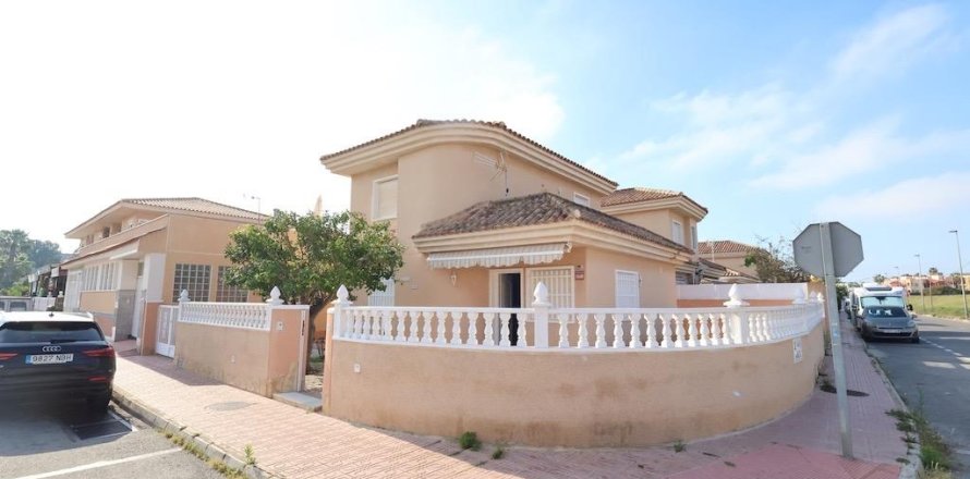 Villa in Los Balcones, Alicante, Spanien 3 Schlafzimmer, 101 m2 Nr. 189380