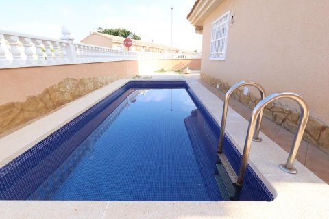 Villa zum Verkauf in Los Balcones, Alicante, Spanien 3 Schlafzimmer, 101 m2 Nr. 189380 - Foto 4