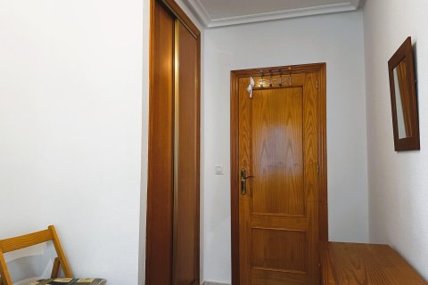 Apartment for sale in Cabo Roig, Alicante, Spain 2 bedrooms, 70 sq.m. No. 189383 - photo 17