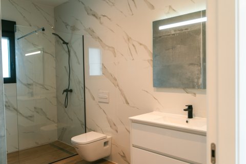 Villa en venta en Pinoso, Alicante, España 3 dormitorios, 178 m2 No. 149753 - foto 26