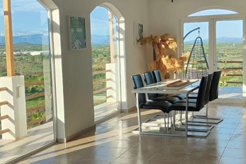 Сasa en venta en Calig, Castellón, España 3 dormitorios, 405 m2 No. 153129 - foto 10