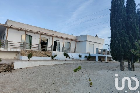 Дом в Калиг, Кастельон, Испания 3 спальни, 405м2 №153129