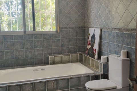 Сasa en venta en Calig, Castellón, España 3 dormitorios, 405 m2 No. 153129 - foto 8