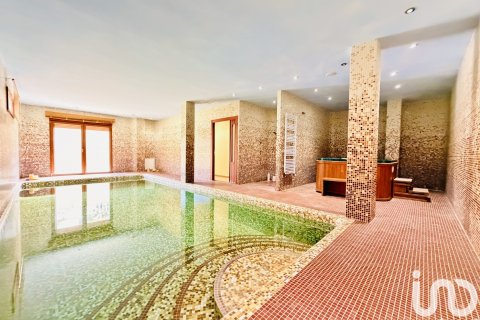 Dom w Aspe, Alicante, Hiszpania 5 sypialni, 583 mkw. nr 153123 – zdjęcie 9