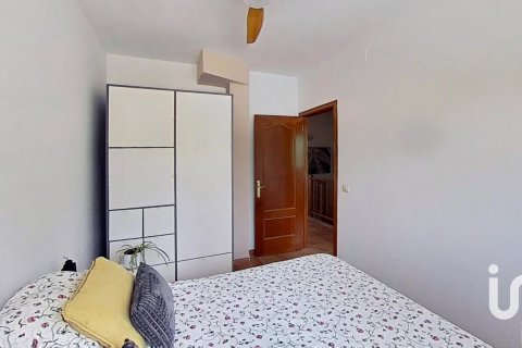 Townhouse for sale in La Pobla De Montornes, Tarragona, Spain 4 bedrooms, 144 sq.m. No. 153128 - photo 20