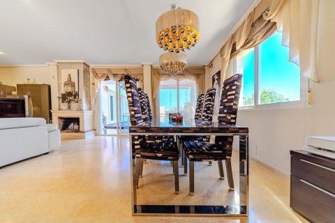 Villa zum Verkauf in La Mata, Alicante, Spanien 5 Schlafzimmer, 438 m2 Nr. 191628 - Foto 11
